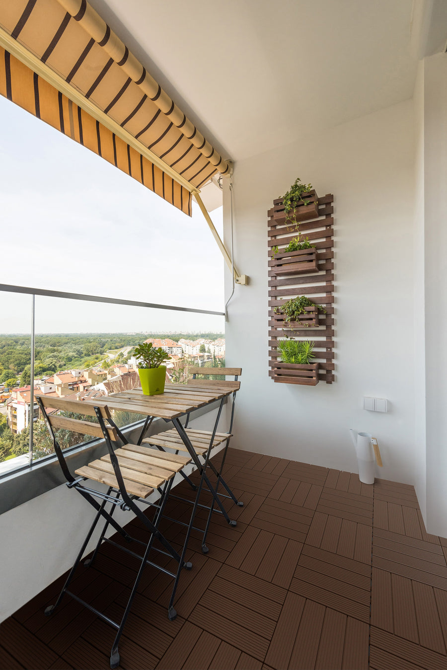Balcon en ville – dalles Tereco marron