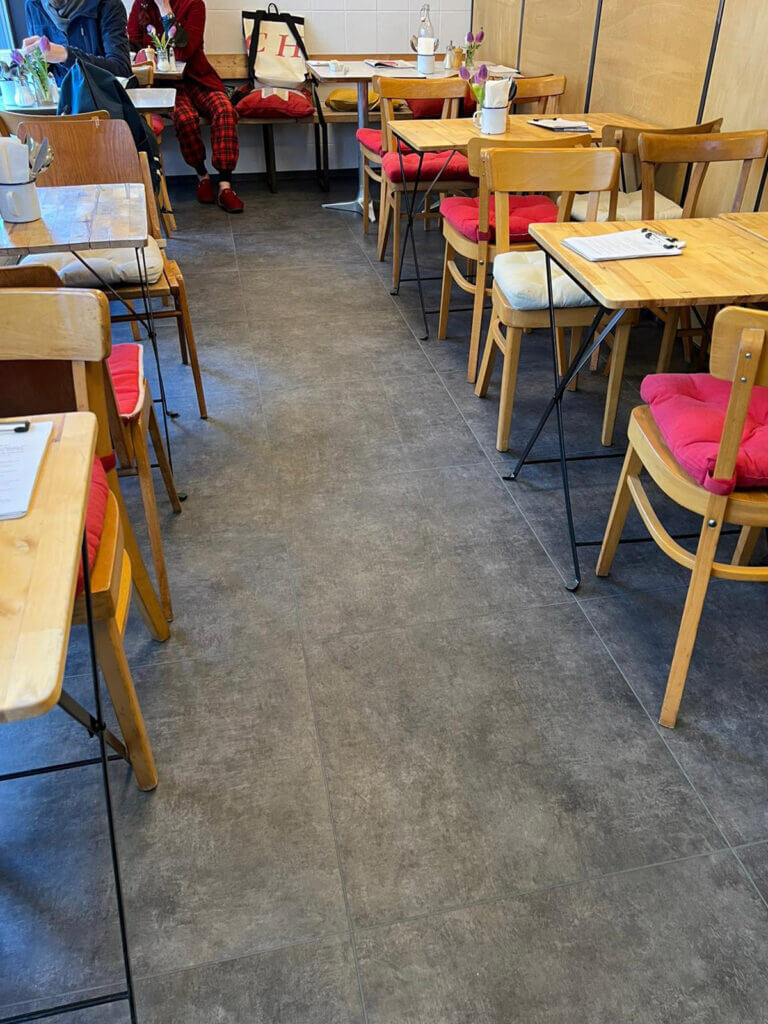 Installation rapide pour un café en activité