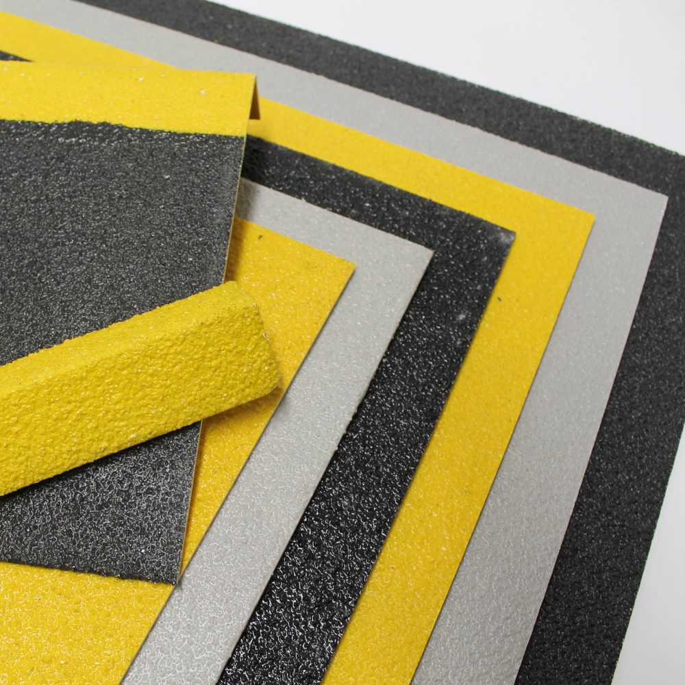 COBAGRiP – coloris noir, gris et jaune